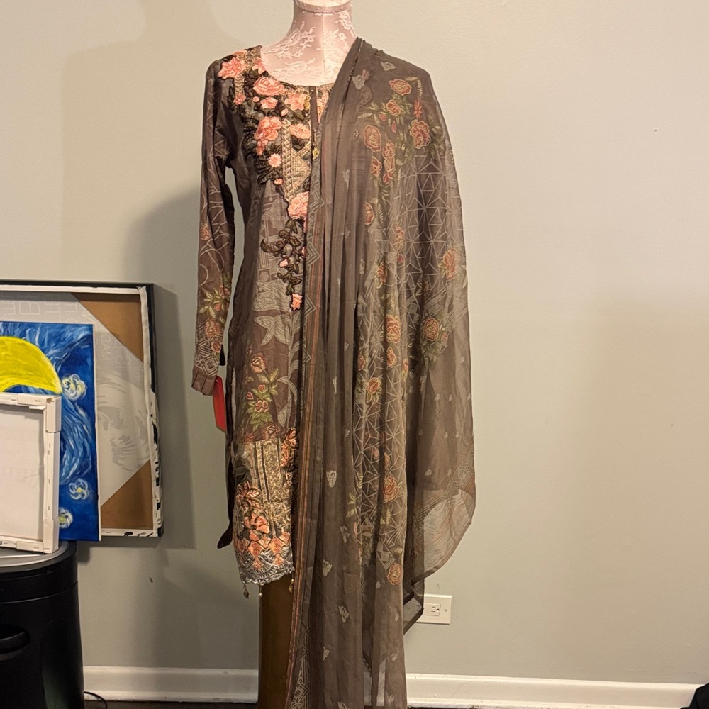 Embroidered Floral Brown Dress with Dupatta